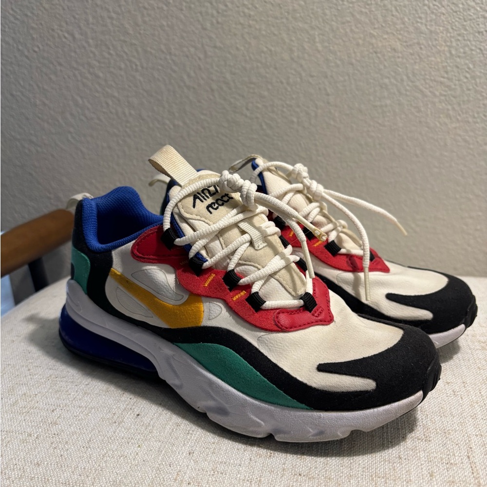 Air Max 270 React Bauhaus